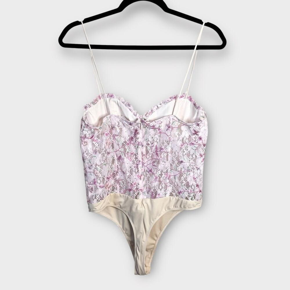 LOVERS + FRIENDS Kenzie Bodysuit Pink Floral Lace Revolve Christina Haack Large - Picture 3 of 10